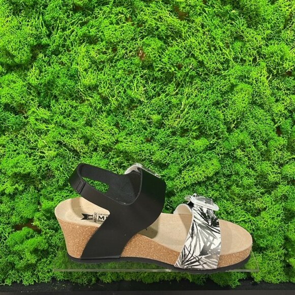 Mephisto Lissia Women's Platform Dress Sandal - Picture 7 of 9